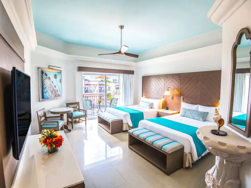 Wyndham Alltra Playa Del Carmen, Adults Only – All-Inclusive Resort