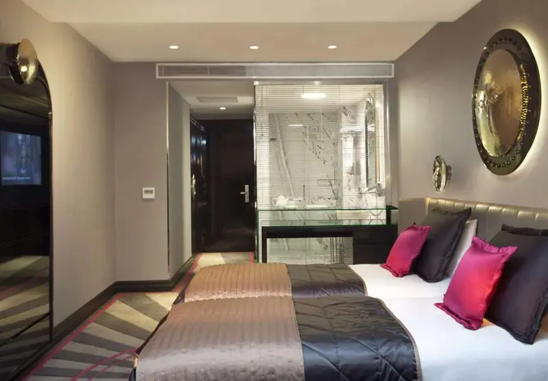 Sura Design Hotel & Suites