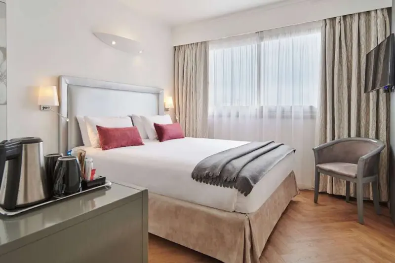 Hotel Charlemagne By Happyculture