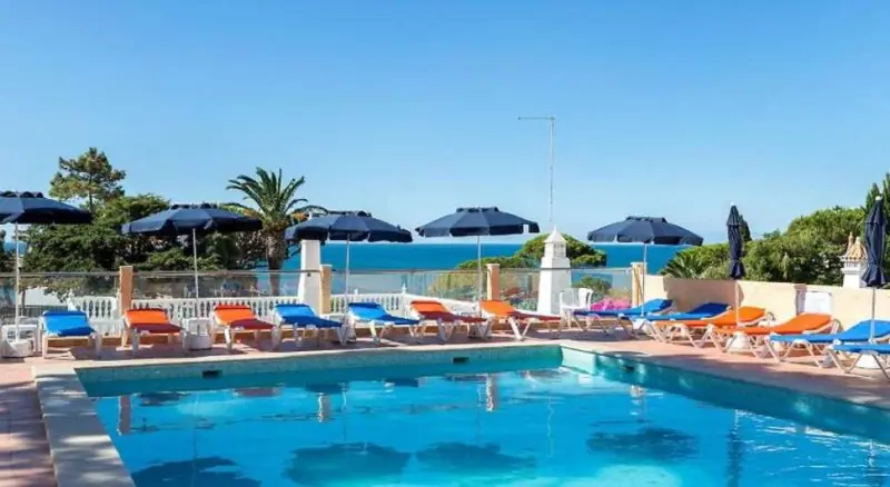 Parque Apartments