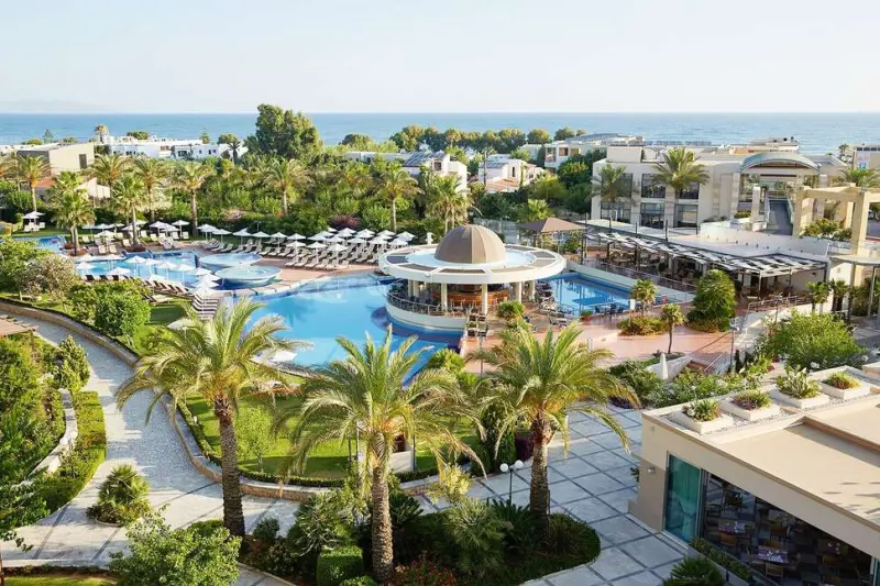 Minoa Palace Resort