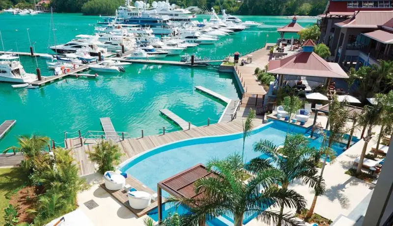 Eden Bleu Hotel
