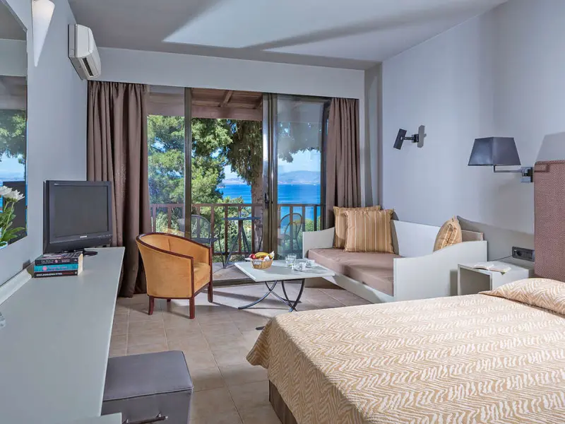 Aeolos Beach Resort Perama