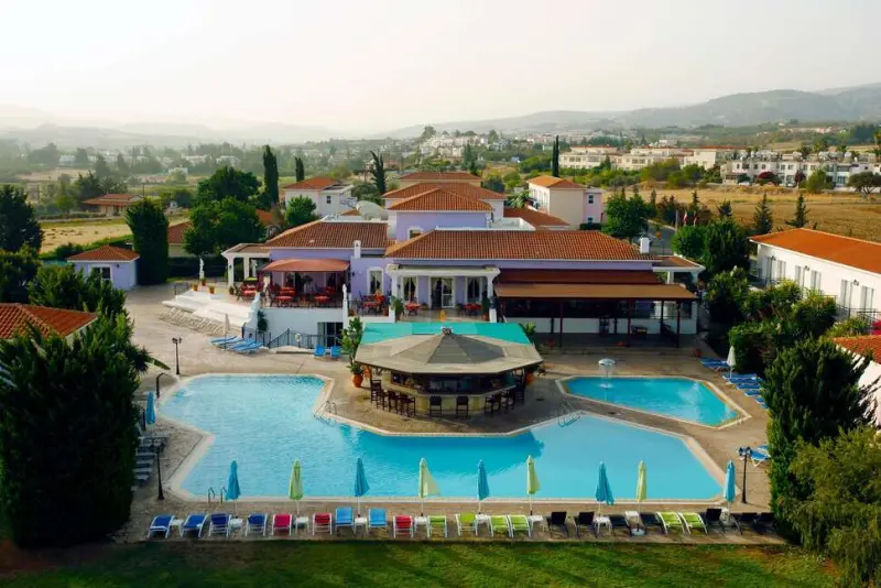 Akamanthea Holiday Village