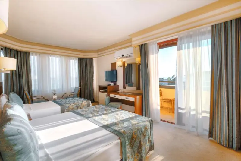 Villa Side Hotel