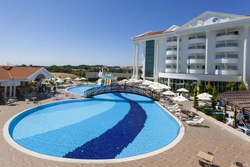 Roma Beach Resort & Spa