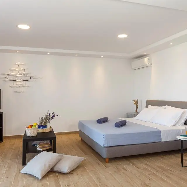 Lindia Athena Luxury Villas