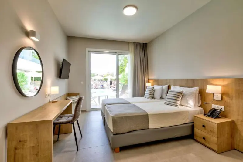 White Olive Premium Hotel