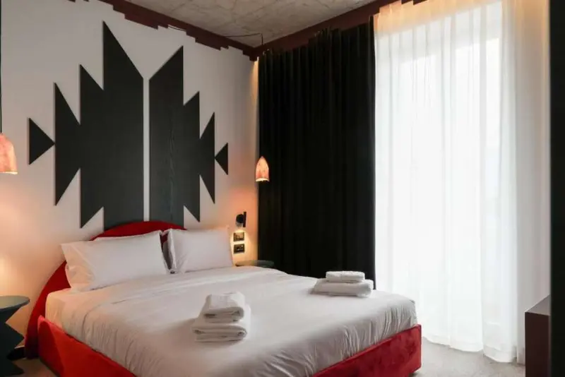 Bazaar Hotel