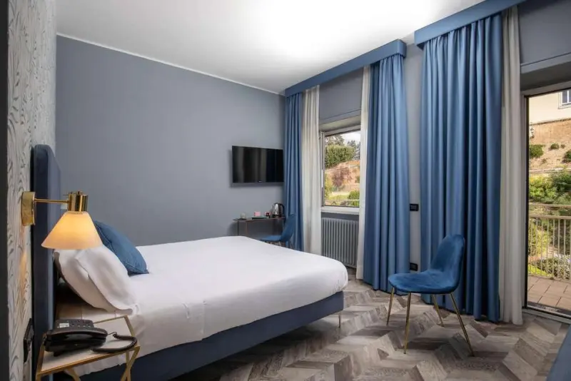 Bloom Hotel Roma