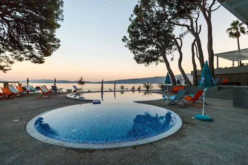 Carine Hotel Park