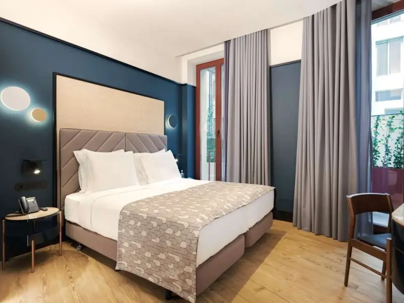 Axis Porto Club Hotel