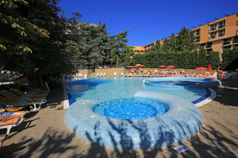 Excelsior Hotel