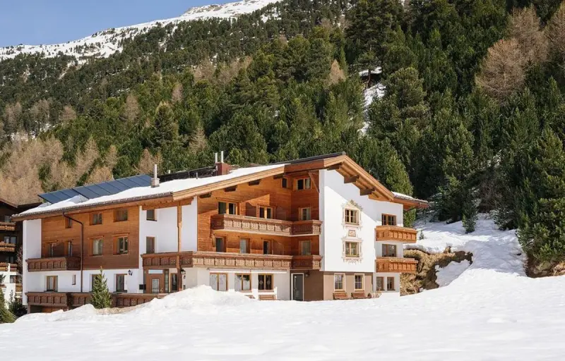 Hotel Macun