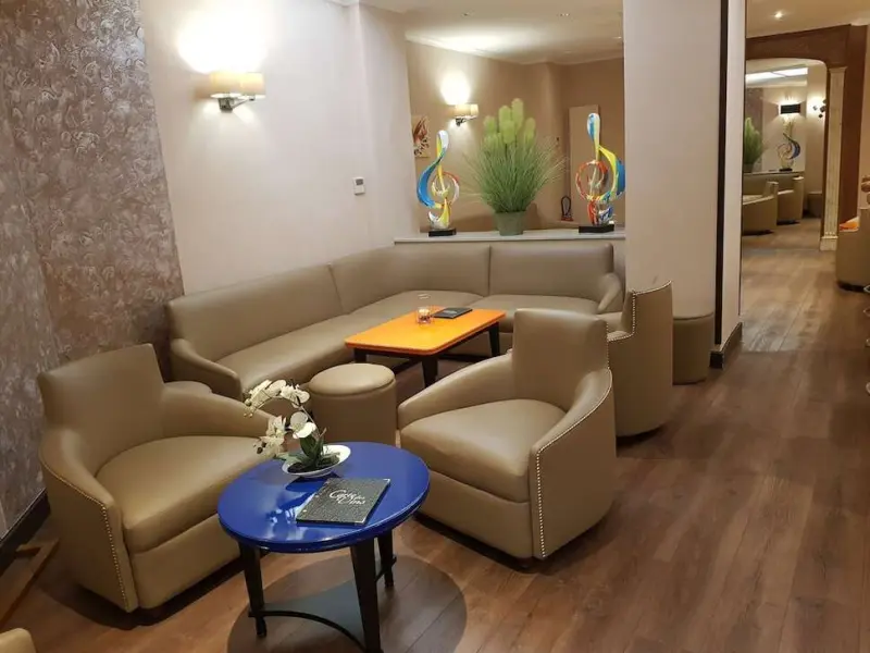 Hotel Champerret Elysées