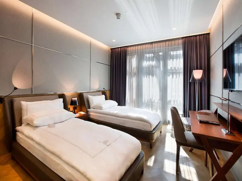 Fer Hotel