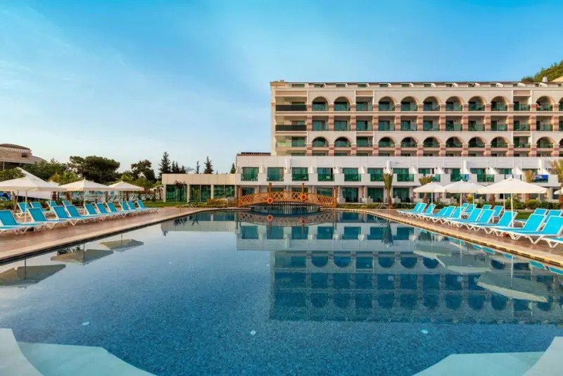 Dosinia Luxury Resort