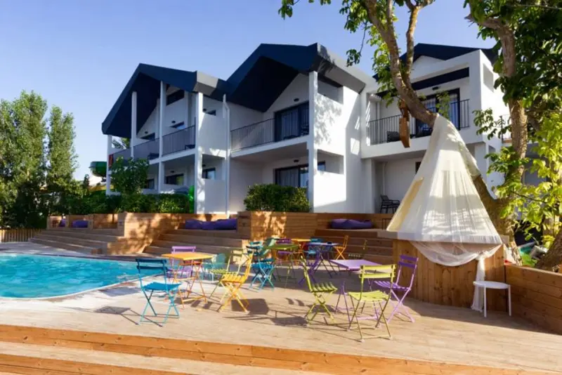 Aqua Bay Hotel