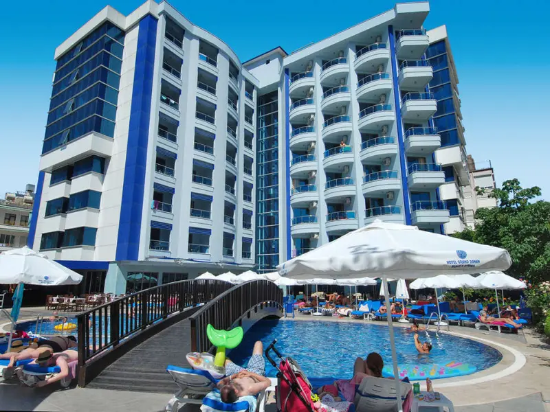 Grand Zaman Garden Hotel