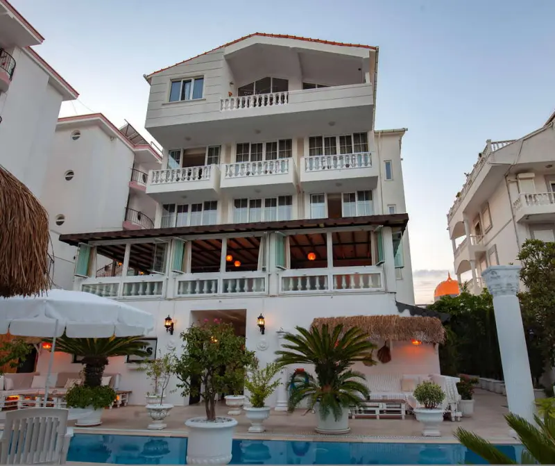 Conny's Hotel