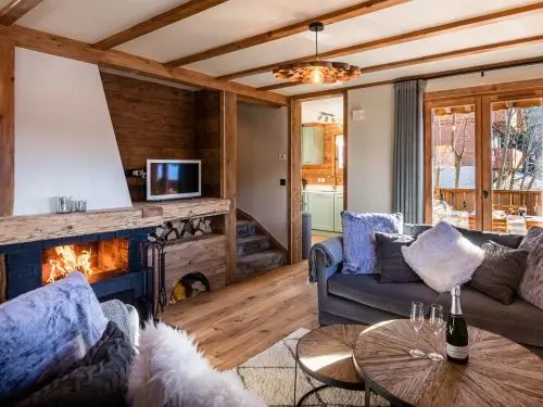 Chalet individuel 8 pers à Chatel Porte du soleil avec Jacuzzi exterieur - Chalet