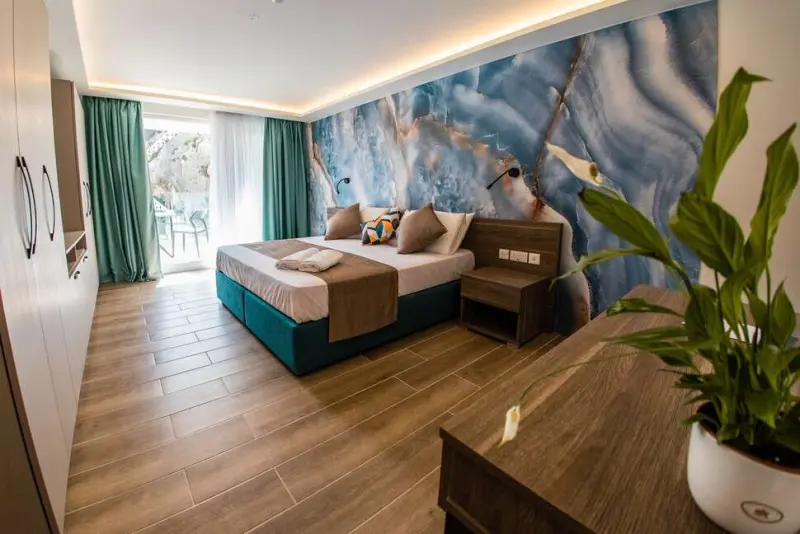Blu Waters Boutique Hotel