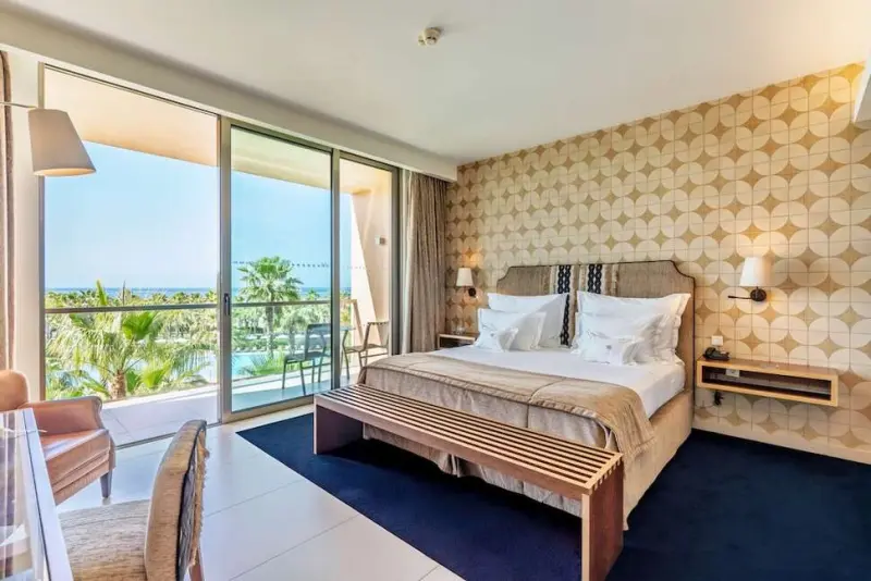 Wine & Books by the Sea, Algarve Resort