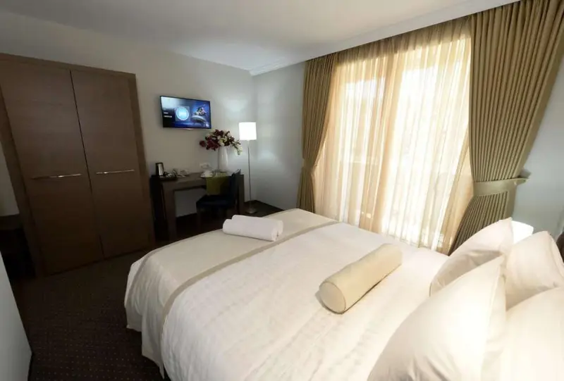 Alexandar Square Boutique Hotel