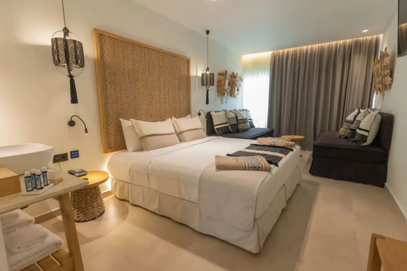 Cabana Blu Hotel & Suites