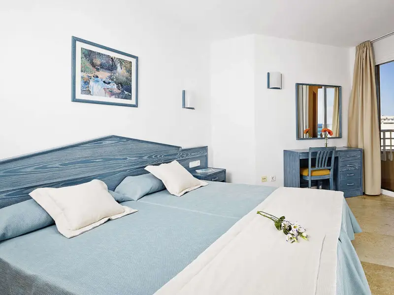 APARTHOTEL DUNES PLATJA, S.L.