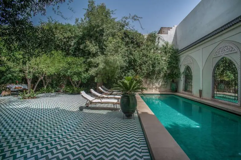 Riad Laurence Olivier