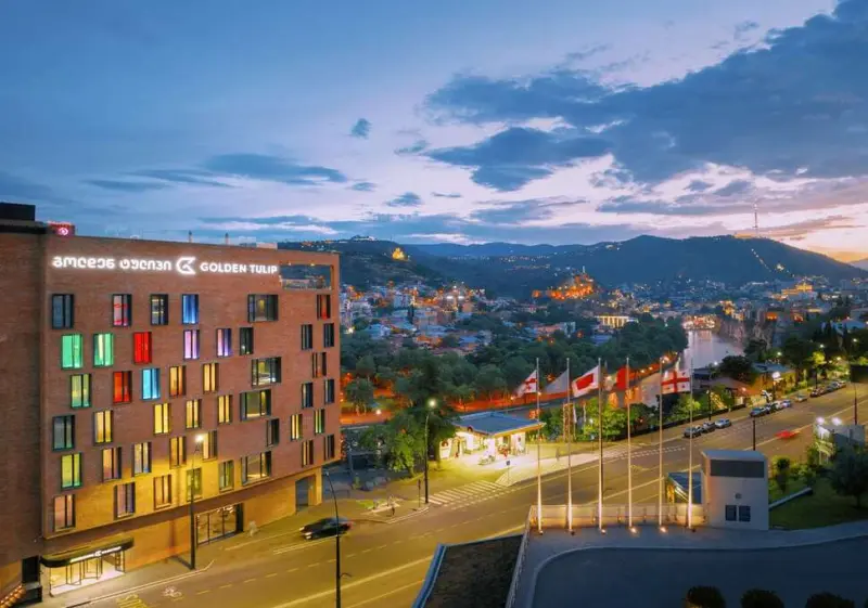Golden Tulip Design Tbilisi