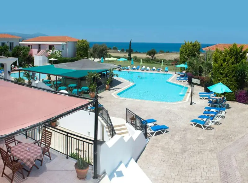 Akamanthea Holiday Village
