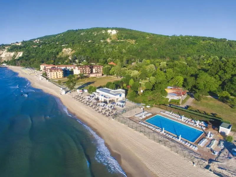 Effect Algara Beach Resort ****