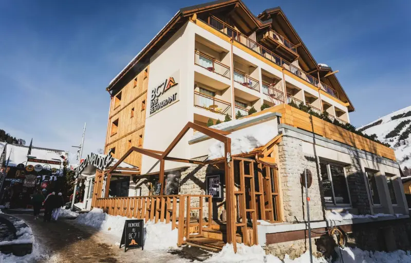 Base Camp Lodge Les 2 Alpes - Hôtel Restaurant