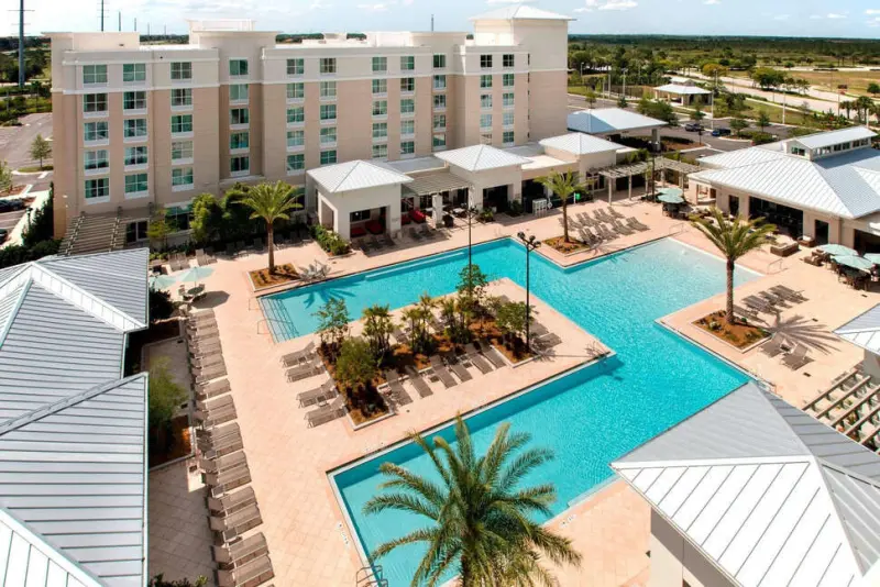 SpringHill Suites by Marriott Orlando at FLAMINGO CROSSINGS® Town Center/Western Entrance