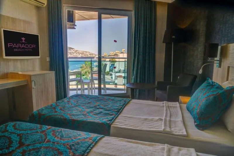 Parador Beach Hotel