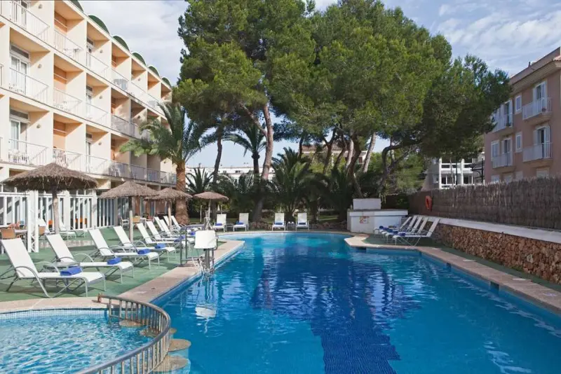 Aparthotel & Hotel Isla de Cabrera