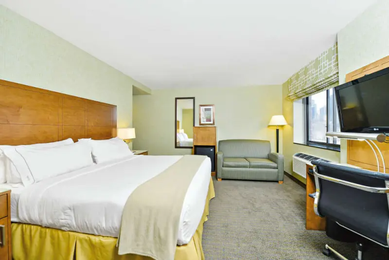 Holiday Inn Express Manhattan Midtown West by IHG