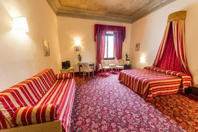 Hotel Paris