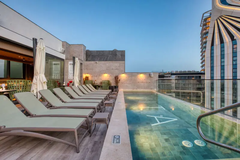 VITA Hotel & Rooftop