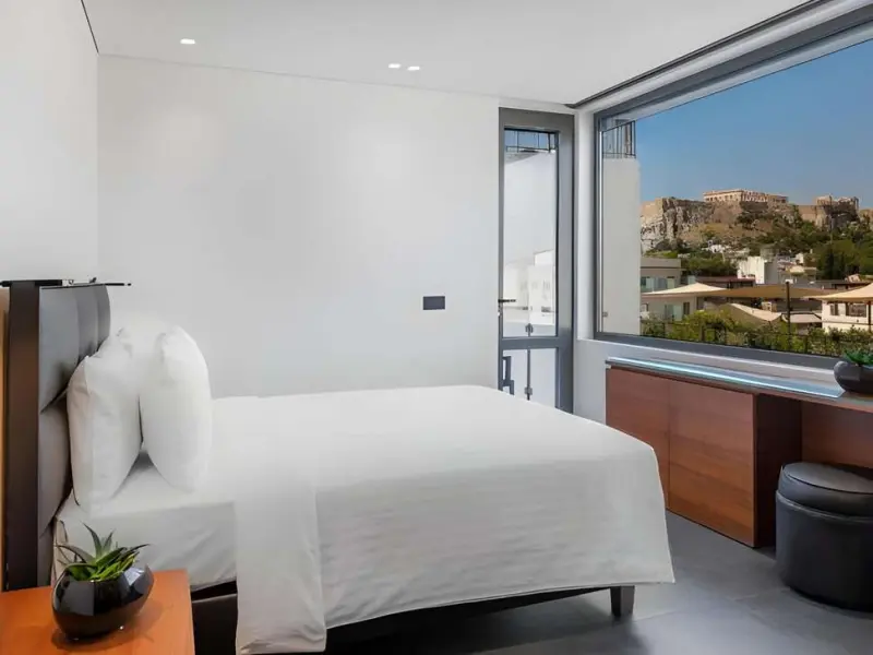 Amazon Hotel