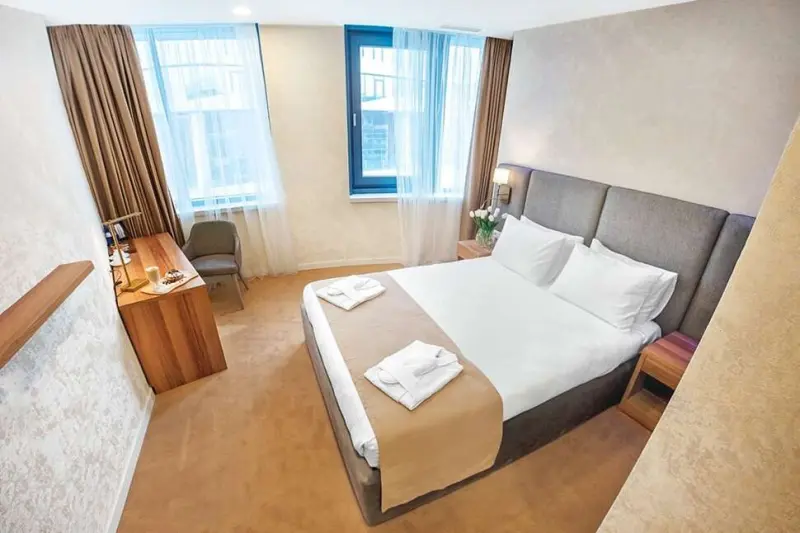 Meta Business Hotel