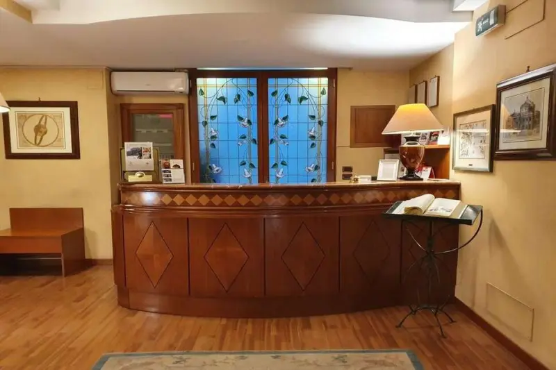 Massimo Plaza Hotel