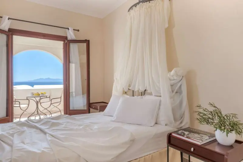 Epavlis Hotel