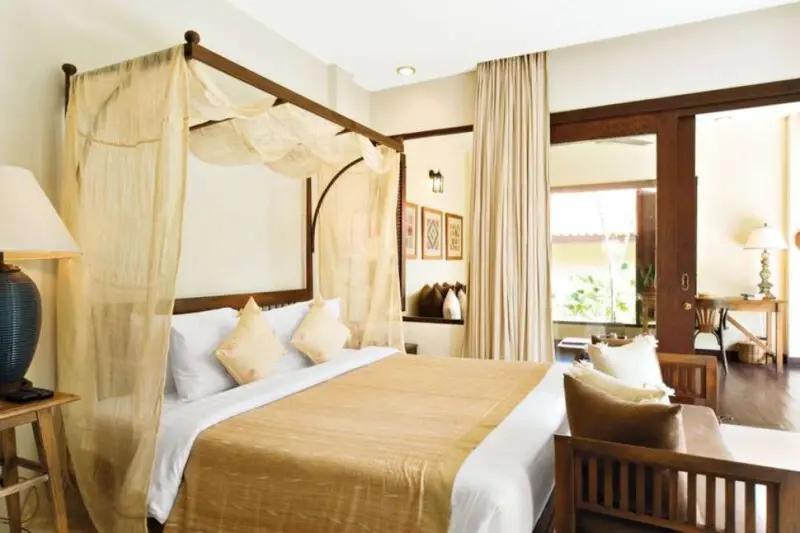 Saree Samui