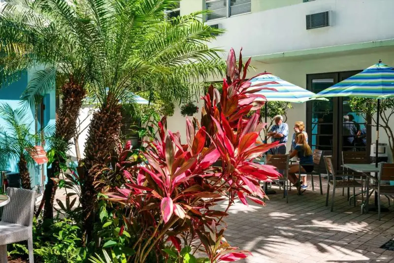 Dorchester Miami Beach Hotel & Suites