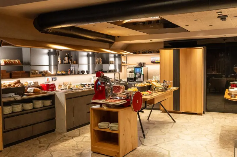LA TAMBRA - Hotel Lodge + Residence