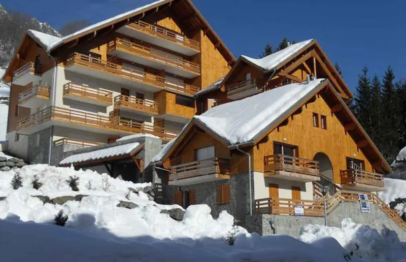 VAUJANYLOCATIONS- Chalet du Verney - Two-Bedroom Apartment