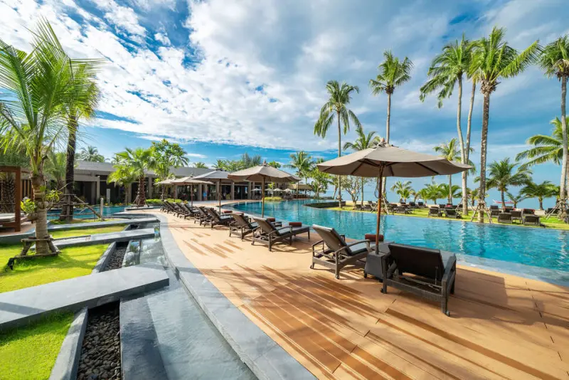 LA FLORA KHAO LAK